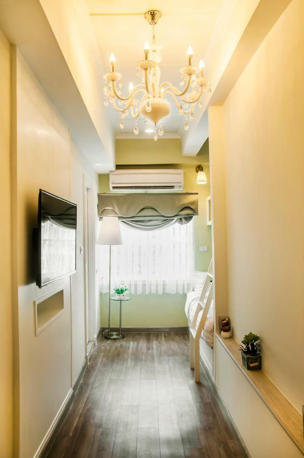 Mali @Silom Boutique Hotel Бангкок Екстер'єр фото