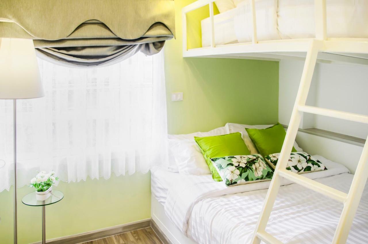 Mali @Silom Boutique Hotel Бангкок Екстер'єр фото